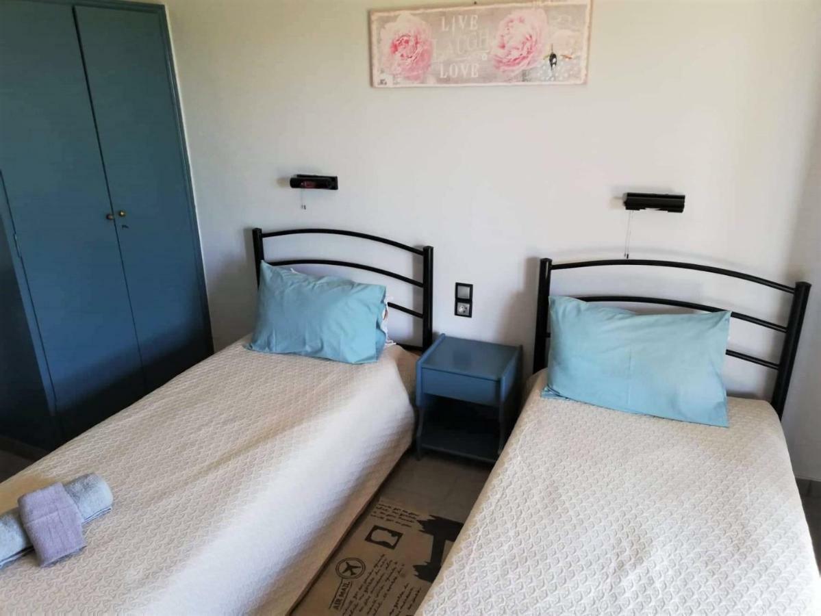 Issos Apartments Agios Georgios  Luaran gambar