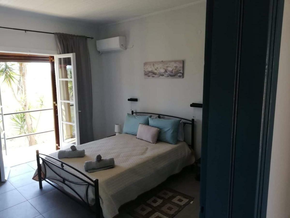 Issos Apartments Agios Georgios  Luaran gambar